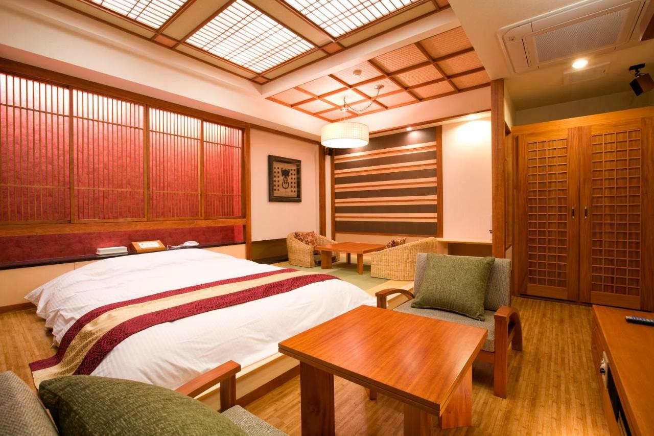 Hotel Bintang Pari Resort (Adults Only) Kōbe Extérieur photo