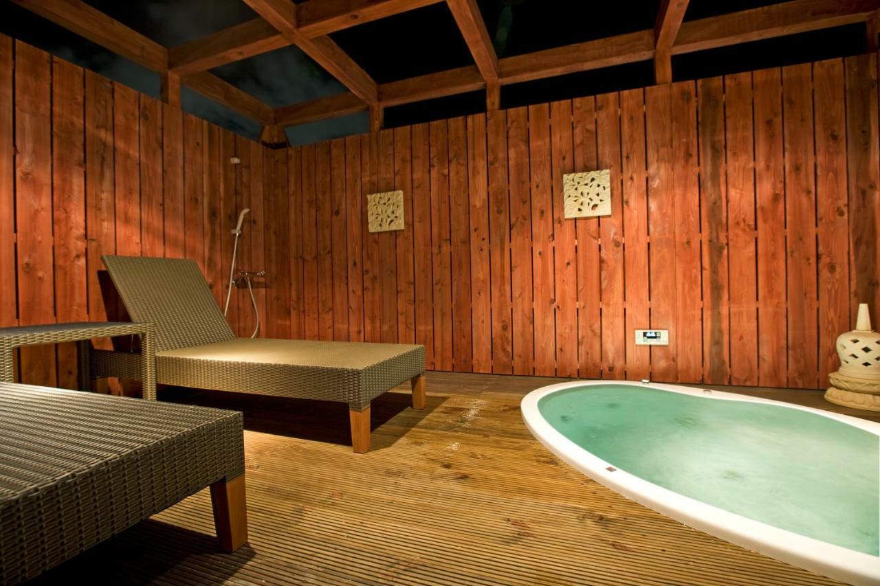 Hotel Bintang Pari Resort (Adults Only) Kōbe Extérieur photo